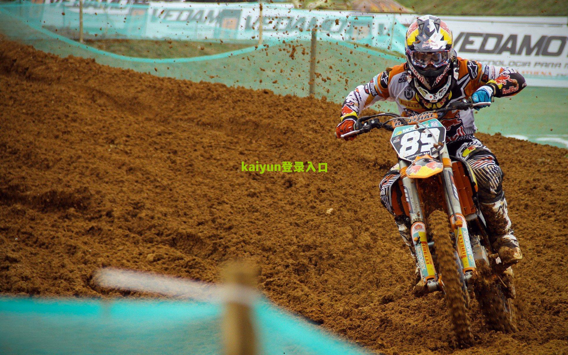 乔治力挺巴特勒,他希望队友兑现天赋 没有坏心眼